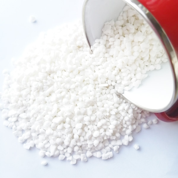 granular borate fertilizer.jpg